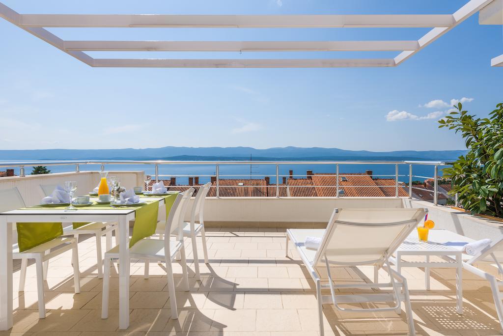Apartments Villa Azzurra Bol Kamer foto