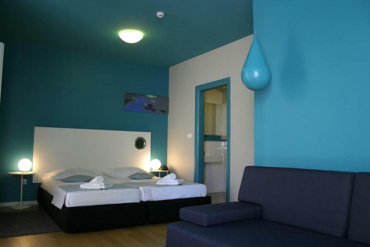 Apartments Villa Azzurra Bol Buitenkant foto